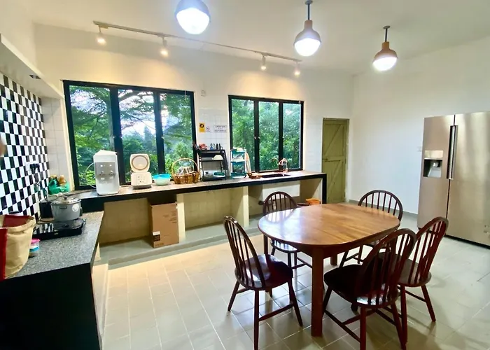 There\'S A Borneo Guesthouse